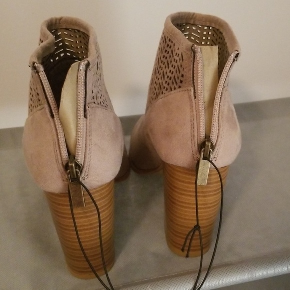 Booties - Picture 3 of 3